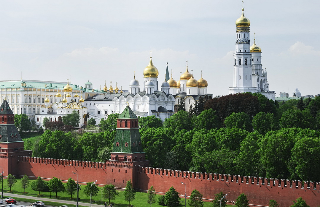 Moskovan Kremlissä - esillä oleva kuva