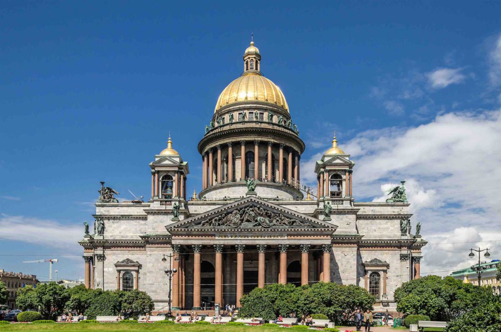 cathédrale de Saint Isaac-Saint-Pétersbourg