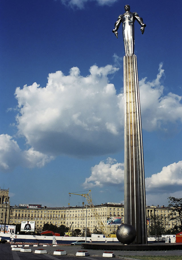 Monument to Yuri Gagarin in Moscow