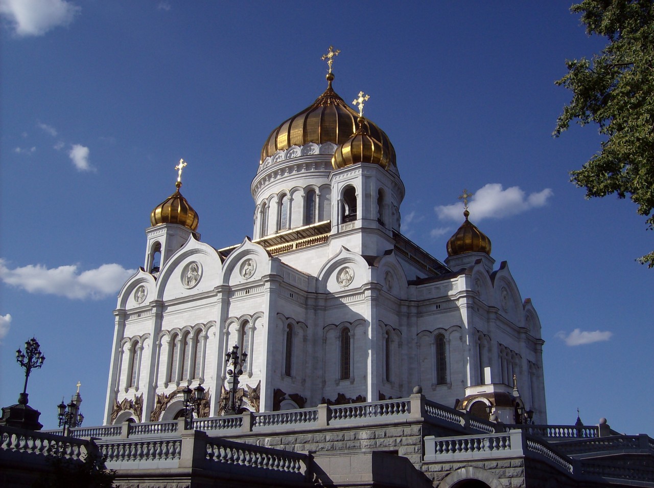 Present-day view of the rebuilt Cathedral of Christ the Saviour