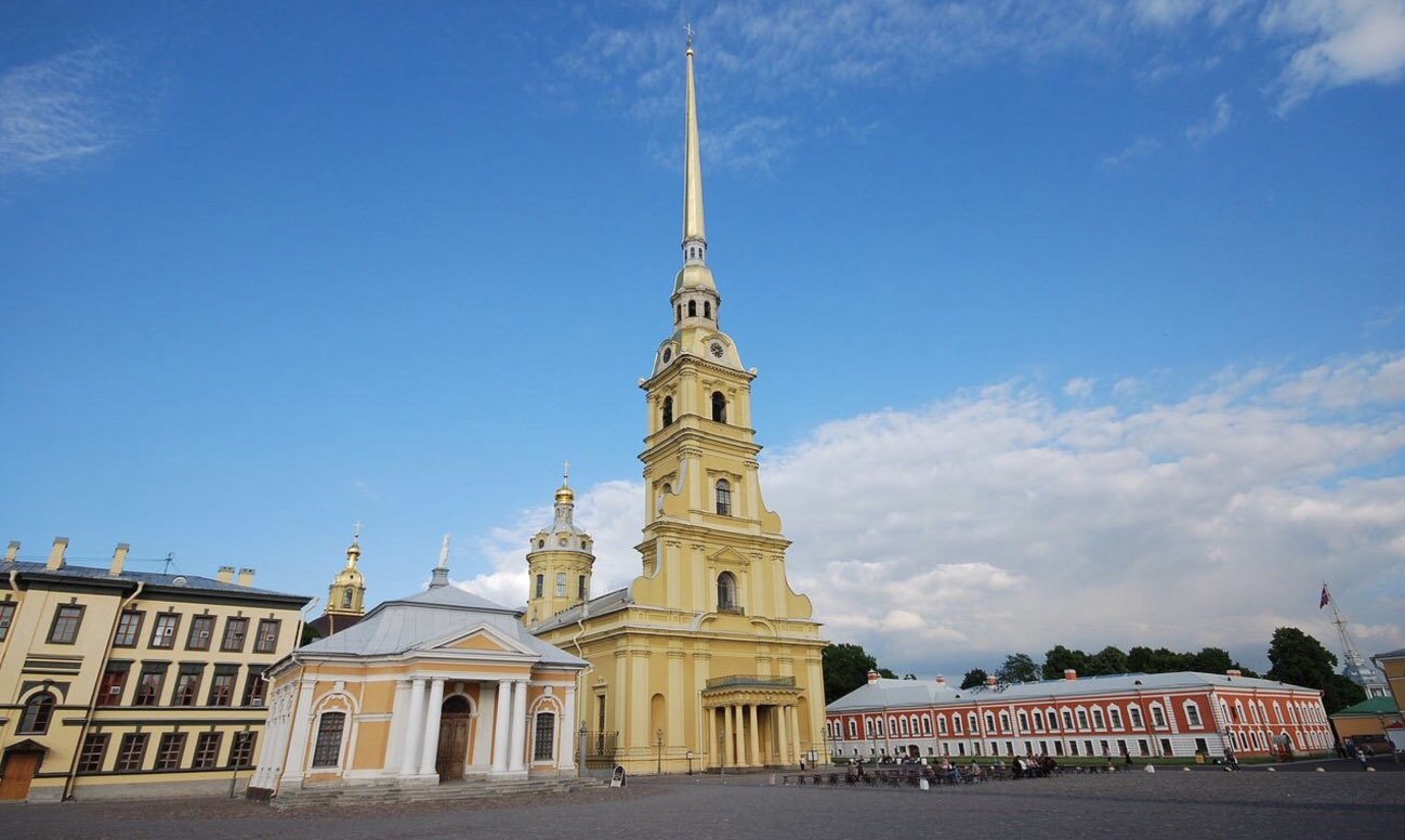 Cathedral of Saint Peter and Saint Paul - Saint Petersburg 3