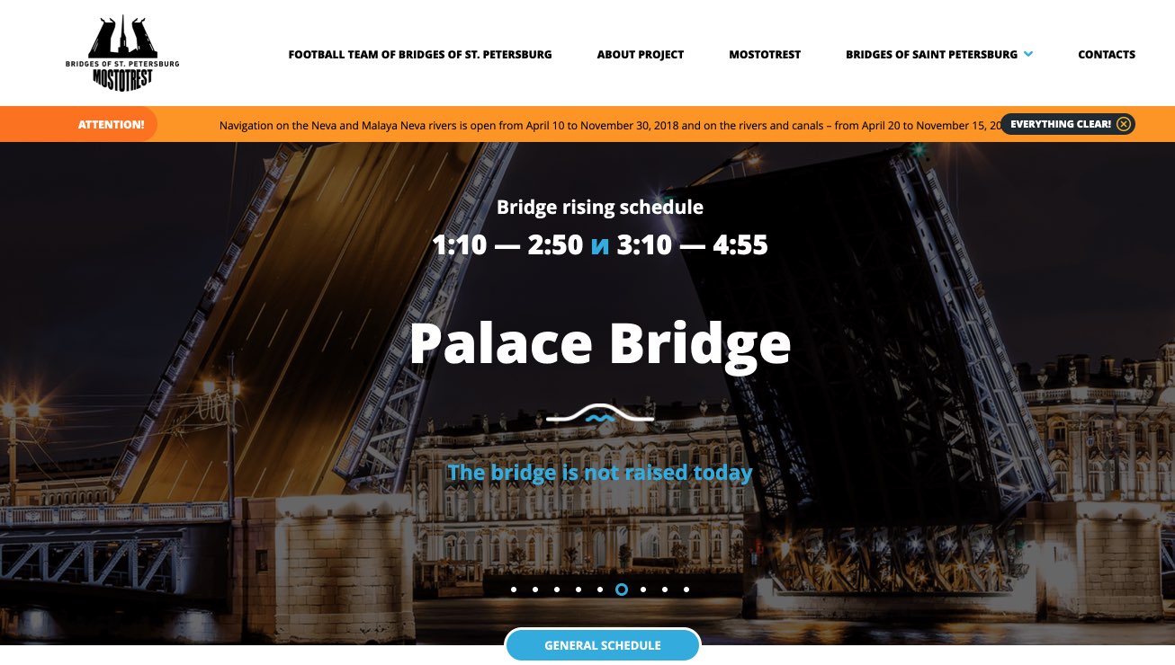 Opening hours Palace Bridge