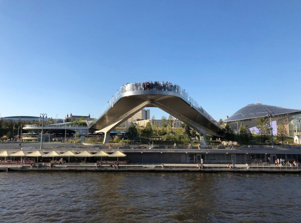 Zaryadye Park cantilevered floating bridge with views of the Kremlin