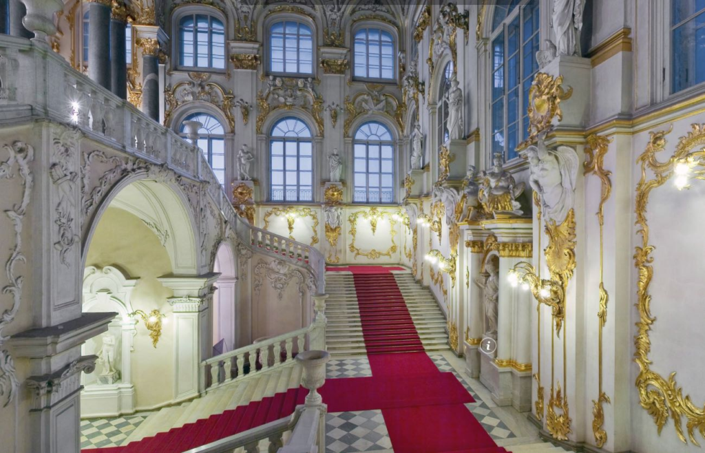 Hauptreppe der Eremitage in Sankt Petersburg